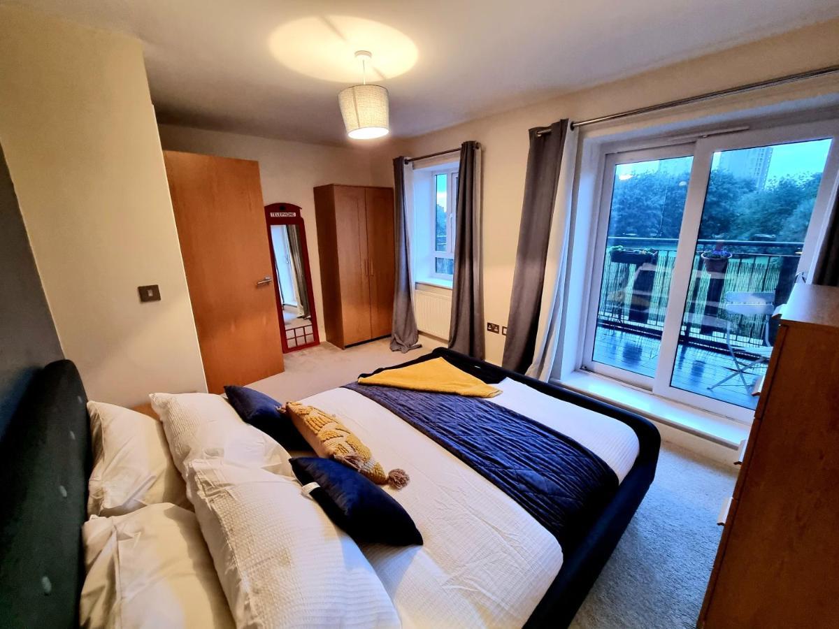 Luxury 2-Bedroom Service Apartment With Balcony Manchester Exteriér fotografie