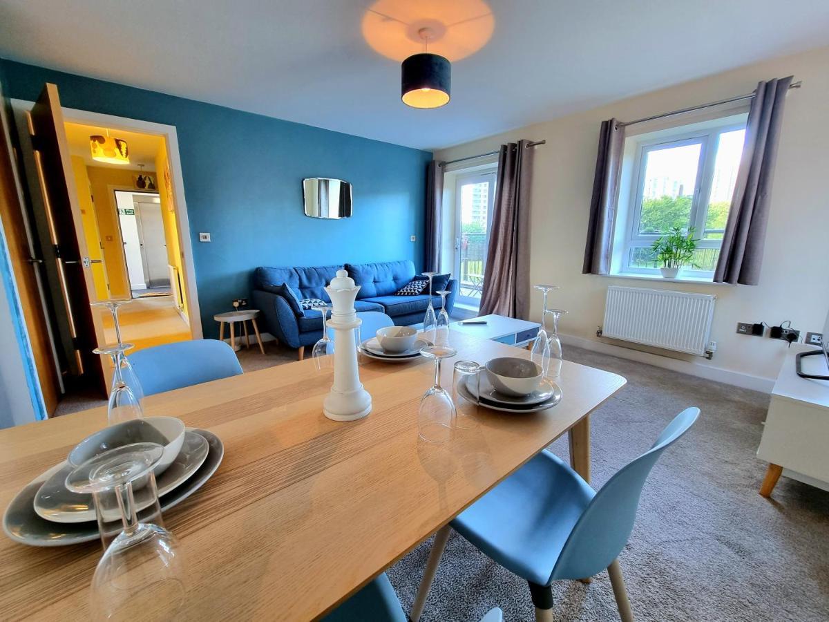 Luxury 2-Bedroom Service Apartment With Balcony Manchester Exteriér fotografie